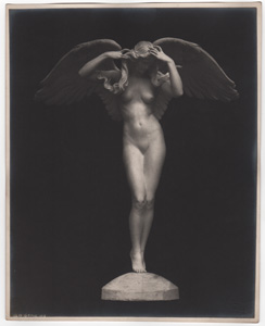 The Setting Sun statue